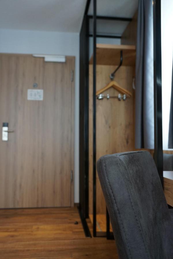 Hotel Gruener Baum 카우프보이렌 외부 사진