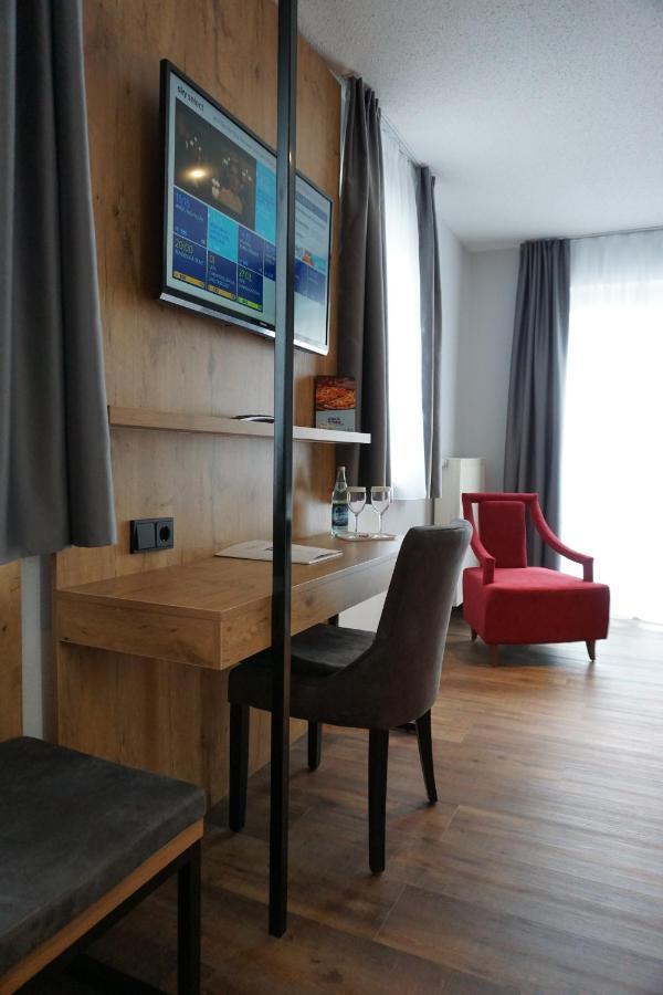 Hotel Gruener Baum 카우프보이렌 외부 사진