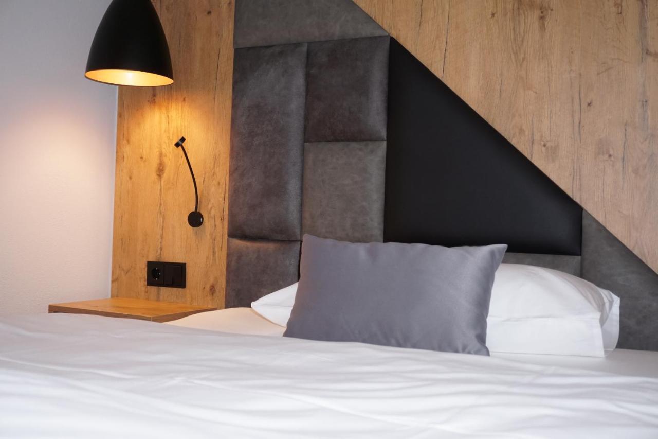 Hotel Gruener Baum 카우프보이렌 외부 사진