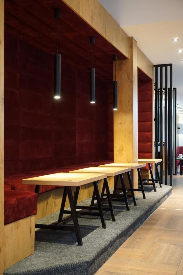 Hotel Gruener Baum 카우프보이렌 외부 사진