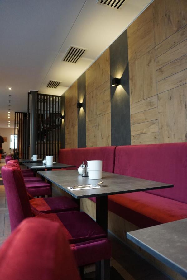 Hotel Gruener Baum 카우프보이렌 외부 사진